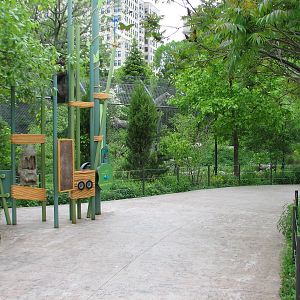 Childrens Zoo - Black Bear Exhibit Path