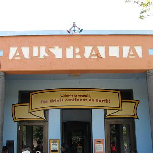 Australia - Exterior