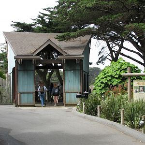 African Savanna - Viewing Shelter