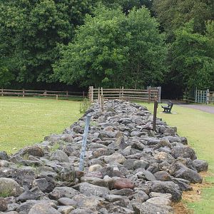 stand off barrier for giraffe paddock