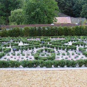 Knot garden at Marwell Wildlife, 11 July 2010