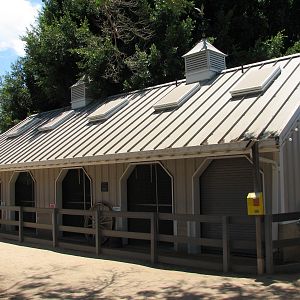 Family Farm - Raptor Barn
