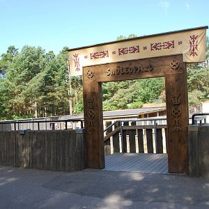 Kolmården Wildlife Park -Snowleopard enclosure