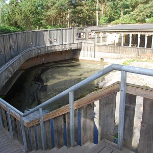 Kolmården Wildlife Park -Snowleopard enclosure