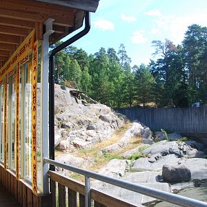 Kolmården Wildlife Park -Snowleopard enclosure