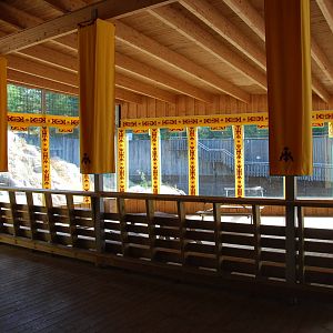 Kolmården Wildlife Park -Snowleopard enclosure