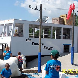 Tundra Buggy ~ Polar Frontier