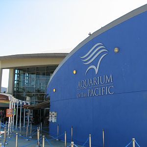 Building Exterior - Entrance