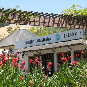 Karibu Village - Island Cafe