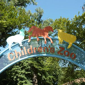 Children's Zoo - Entrance Sign