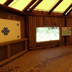 Snow Leopard Exhibit - Viewing Hut
