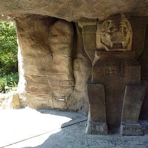 Legends Of The Wild - Jaguar Exhibit - Statue