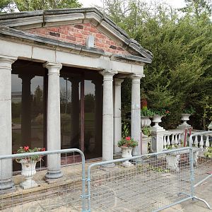 Dilapidated Gazebo - Closing Day - 05/09/2010