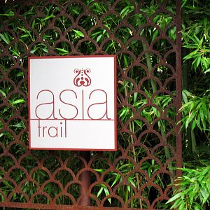 Asia Trail-Signage