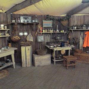 RainForest Building - Scientist's Hut