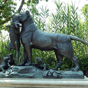 Lion Statue