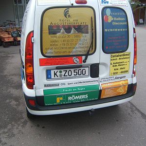 Zoo van