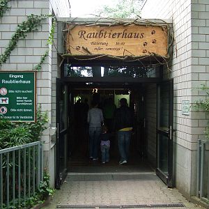 Carnivore House Entrance at Heidelberg, 05/09/10