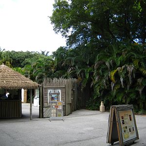 PBZ - Entrance, Grounds, Misc.