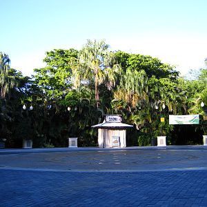 PBZ - Entrance, Grounds, Misc.