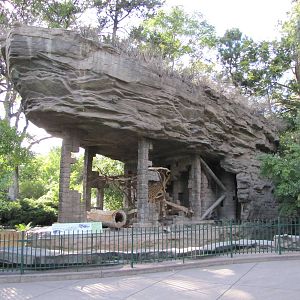 Denver Zoo 2010 - Historic Bear Mountain exhibit