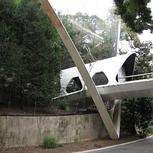 National Zoo 2010 - Entrance to Outdoor Aviary from the Bird House bridge