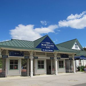 Baltimore Zoo - Main Gate outside and in front
