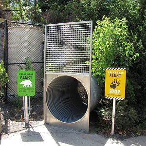Baltimore Zoo - Canadian Bear Trap from Churchill in Polar Bear Watch