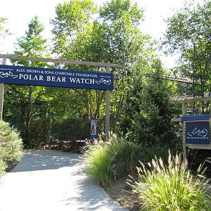 Baltimore Zoo - Entrance to Polar Bear Watch