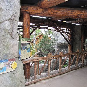 Minnesota Zoo 2010 - Front of Amur Leopard exhibit