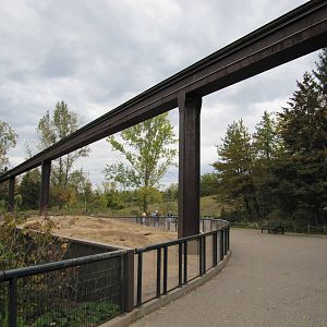 Minnesota Zoo 2010 - Monorail track and Prairie Dog exhibit