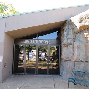 Saint Louis Zoo 2010 - Entrance to Jungle of the Apes