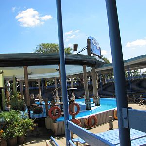 Saint Louis Zoo 2010 - Left side of Sea Lion Show arena