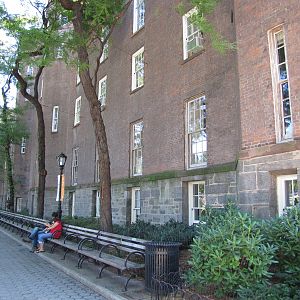 Central Park Zoo 2010 - Side-view of the Arsenal