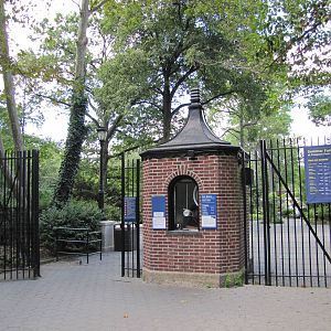 Prospect Park Zoo 2010 - Front Gate