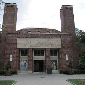 Prospect Park Zoo 2010 - Front of Animal Lifestyles building