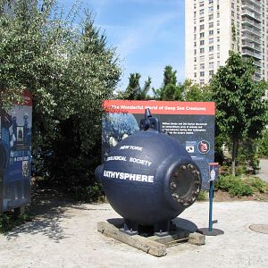 New York Aquarium 2010 - Mini submarine used by William Beebe and Otis Bart