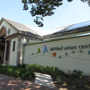 Philadelphia Zoo 2010 - Front of McNeil Avian Center