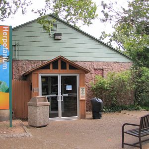 Oklahoma City Zoo 2010 - Front of Herpetarium