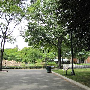 Bronx Zoo 2010 - General view on historic Astor Court