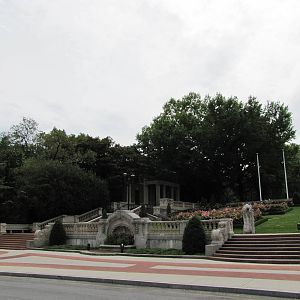 Bronx Zoo 2010 - Fordham Parking on historic Astor Court