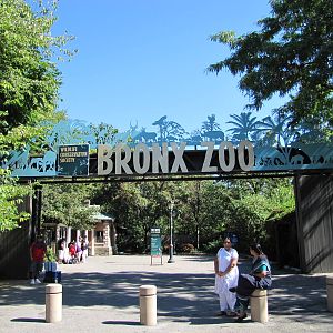Bronx Zoo 2010 - Asia Gate