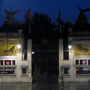 Entrance Zoo-Gate