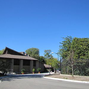 Henry Doorly Zoo 2010 - Hubbard Gorilla Valley and Lee G. Simmons Aviary