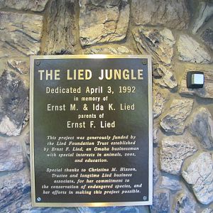Henry Doorly Zoo 2010 - Foundation sign in Lied Jungle