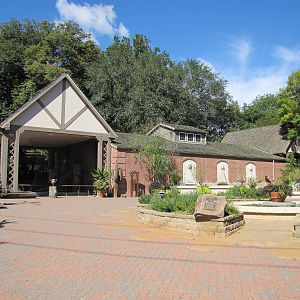 Henry Doorly Zoo 2010 - General view in Garden of the Senses