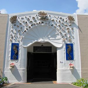 San Antonio Zoo 2010 - Aquarium entrance