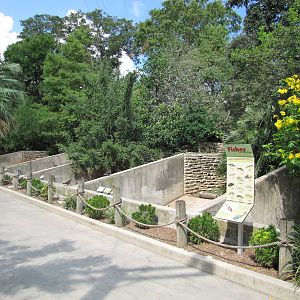 San Antonio Zoo 2010 - Open waterfowl complex