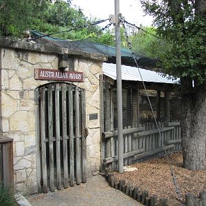 San Antonio Zoo 2010 - Entrance to the Australian Aviary