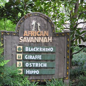 Fort Worth Zoo 2010 - Signpost example